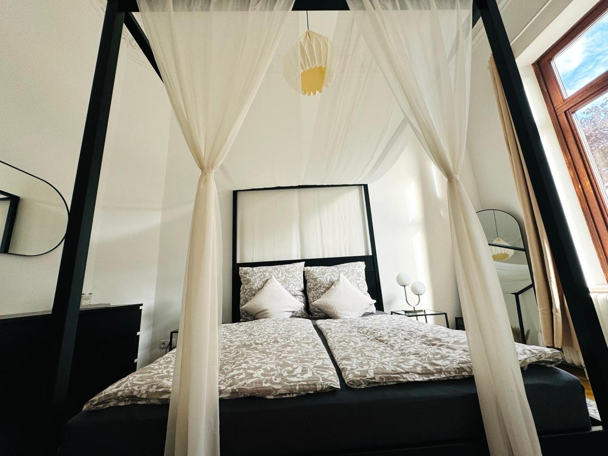 Superhosts Zentrum - Parkplatz - Badewanne - Netflix - Kaffee BRE Εξωτερικό φωτογραφία