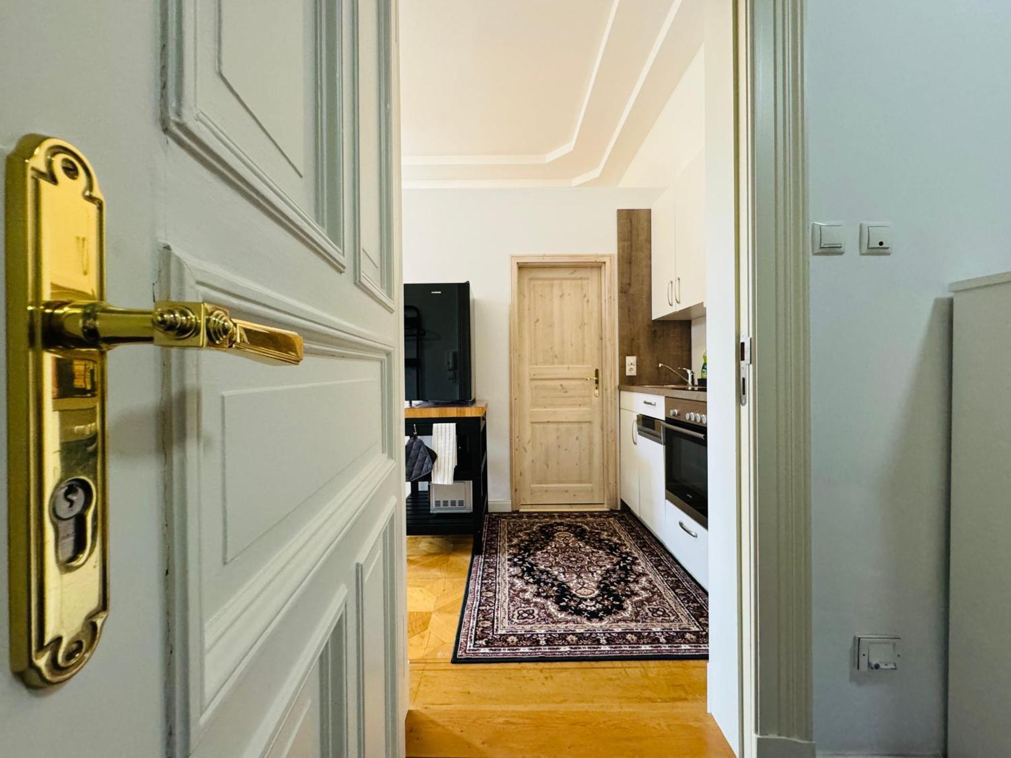 Superhosts Zentrum - Parkplatz - Badewanne - Netflix - Kaffee BRE Εξωτερικό φωτογραφία